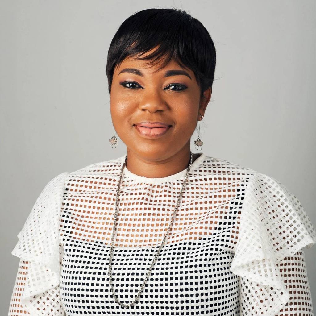 Portrait of Tunbi Olabisi (PhD-in-View), Talk Space therapist